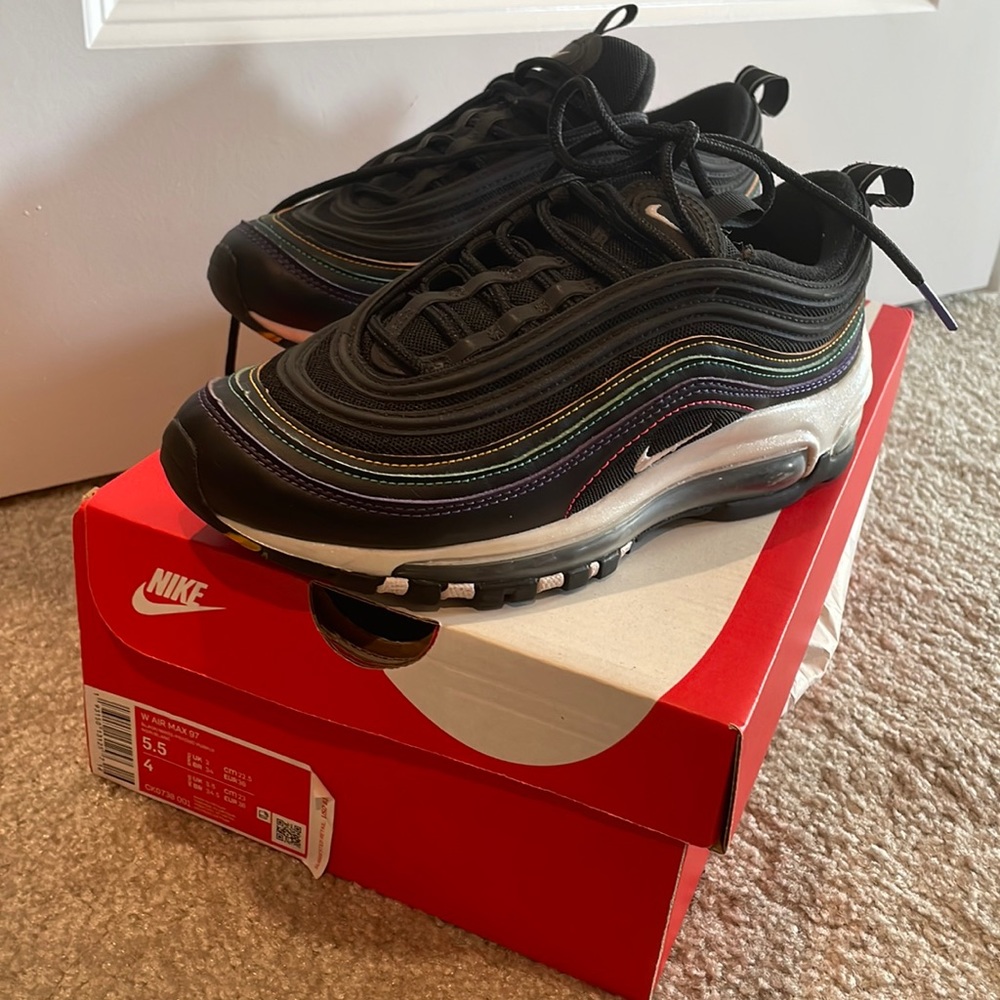 Nike women’s Air Max 97 w box